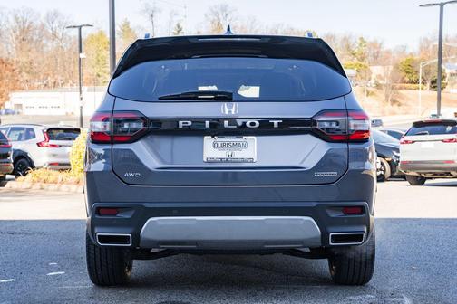 2026 Honda Pilot Touring 8-Passenger