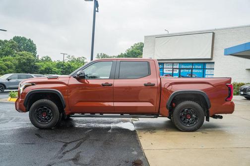 Terra 2024 Toyota Tundra Hybrid TRD Pro