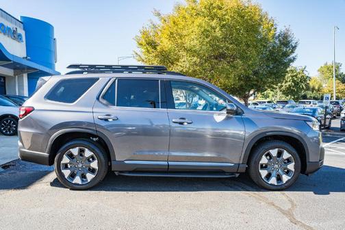 Modern Steel Metallic 2026 Honda Pilot Elite