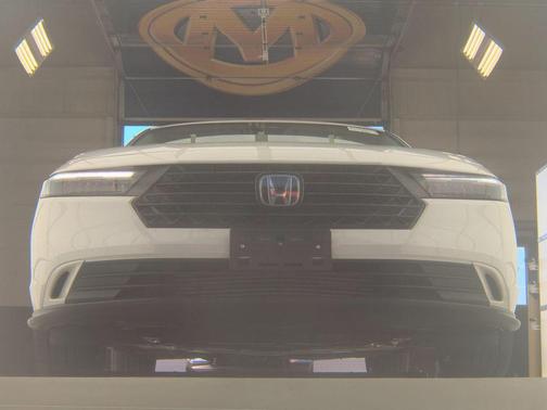 Platinum White Pearl 2024 Honda Accord EX