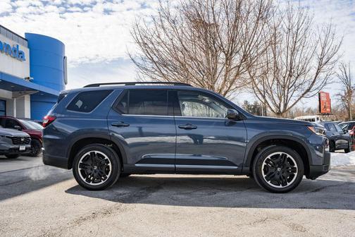 2026 Honda Pilot Touring 8-Passenger