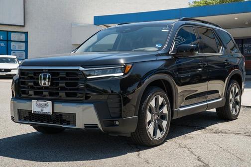 Crystal Black Pearl 2026 Honda Pilot Elite