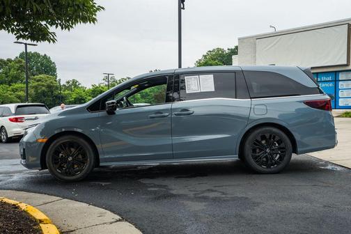Black 2025 Honda Odyssey Sport-L