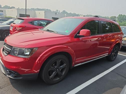 Redline 2 Coat Pearl 2019 Dodge Journey Crossroad