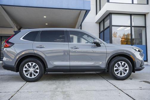 2026 Honda CR-V LX AWD