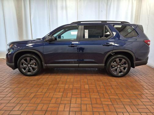2025 Honda Pilot Sport