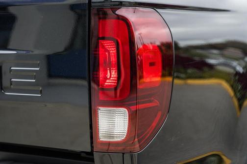 2024 Honda Ridgeline Black