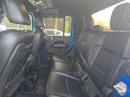 2020 Jeep Gladiator Mojave 4X4