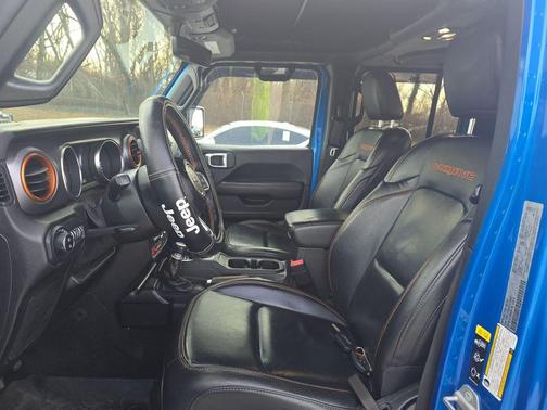 2020 Jeep Gladiator Mojave 4X4