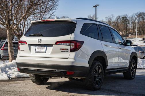 2022 Honda Pilot AWD TrailSport