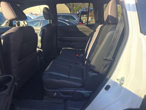 2022 Honda Pilot AWD TrailSport