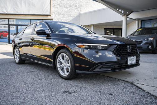 2025 Honda Accord LX 1.5T