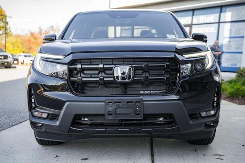 2025 Honda Ridgeline Black