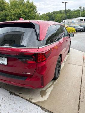 Radiant Red Metallic II 2025 Honda Odyssey Sport-L