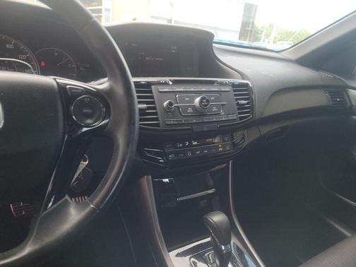 White Orchid Pearl 2017 Honda Accord Sport