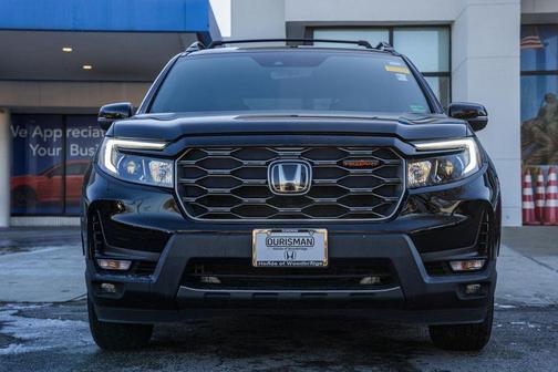 2023 Honda Passport AWD TrailSport