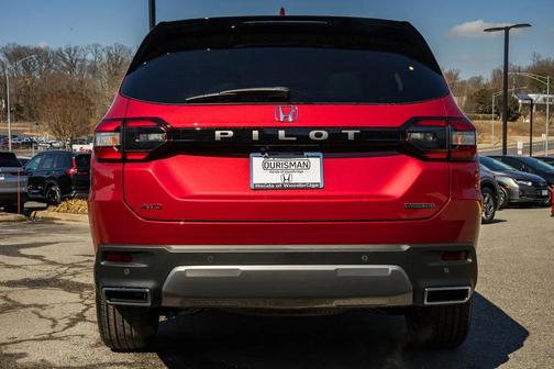 2026 Honda Pilot Touring 8-Passenger