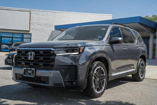 Modern Steel 2026 Honda Pilot Touring 8-Passenger