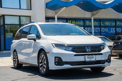 Platinum White Pearl 2026 Honda Odyssey EX-L
