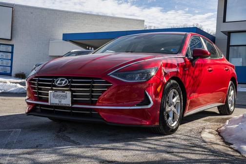 2022 Hyundai SONATA SE