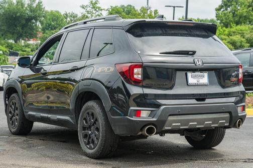 Crystal Black Pearl 2023 Honda Passport AWD TrailSport