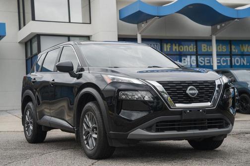Super Black 2023 Nissan Rogue S