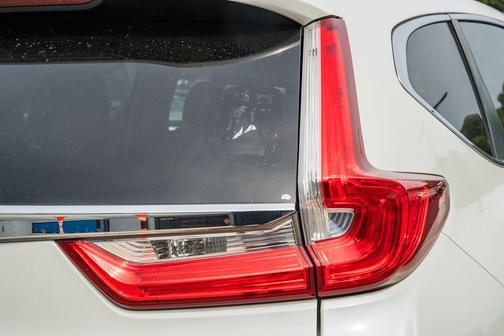 White Diamond Pearl 2017 Honda CR-V EX