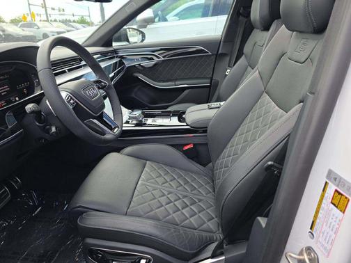 Glacier White Metallic 2024 Audi S8 4.0T