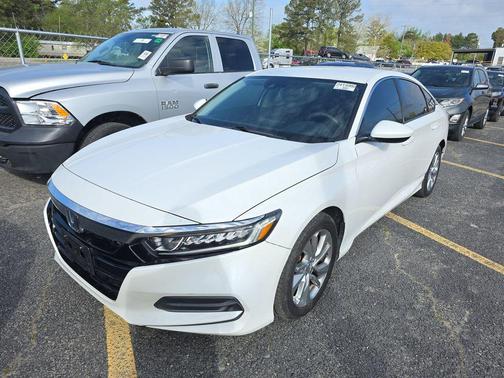 Platinum White Pearl 2019 Honda Accord LX