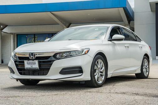 Platinum White Pearl 2019 Honda Accord LX