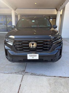 Crystal Black Pearl 2023 Honda Pilot AWD Sport