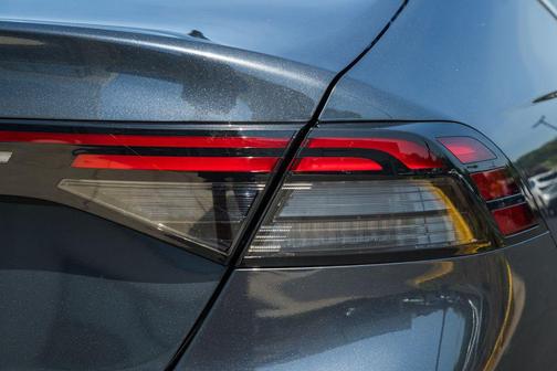 Meteorite 2023 Honda Accord EX