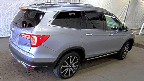 Lunar Silver Metallic 2019 Honda Pilot Elite