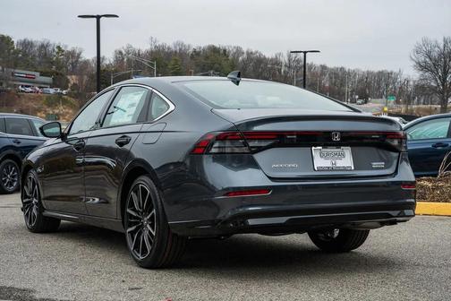 Meteorite 2026 Honda Accord Hybrid Touring