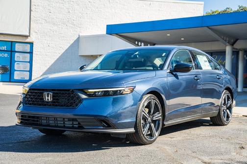 Canyon River Blue Metallic 2026 Honda Accord SE