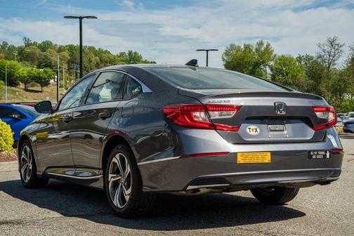 Lunar Silver Metallic 2019 Honda Accord EX