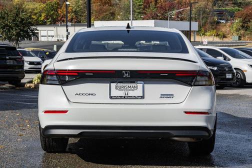 2025 Honda Accord Hybrid Base