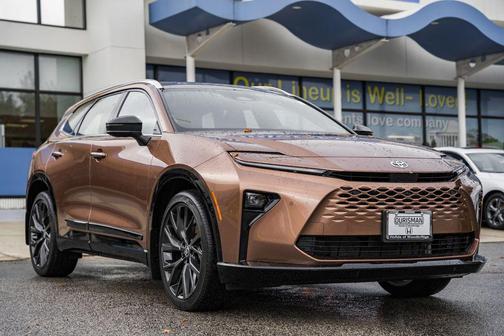 2025 Toyota Crown Signia Limited