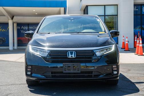Black 2024 Honda Odyssey Touring