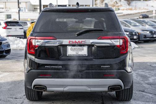 2023 GMC Acadia AWD SLT