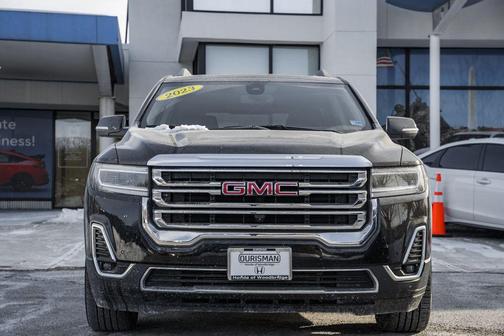2023 GMC Acadia AWD SLT