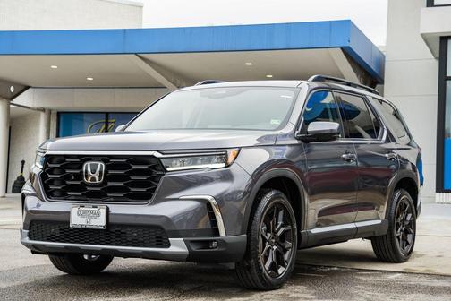 2025 Honda Pilot Touring 8-Passenger