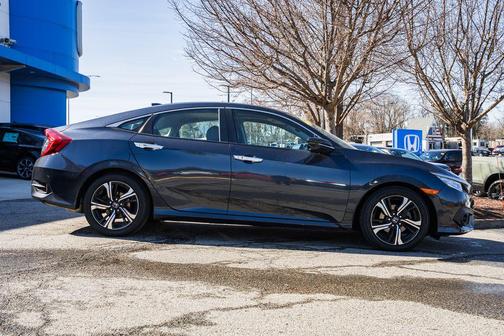 2017 Honda Civic Touring