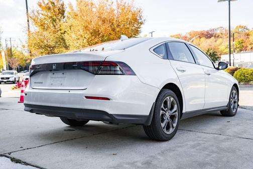 2024 Honda Accord EX 1.5T