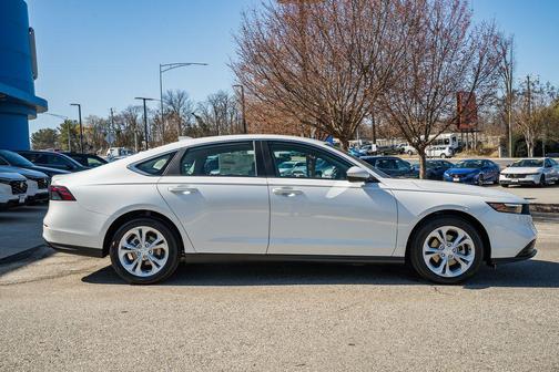 2026 Honda Accord LX 1.5T