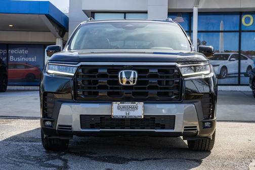 2026 Honda Pilot Touring 8-Passenger