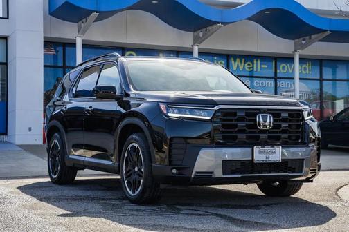 2026 Honda Pilot Touring 8-Passenger