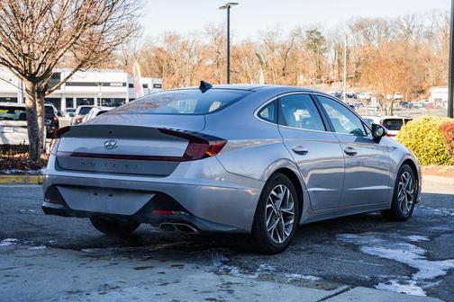 2023 Hyundai SONATA SEL