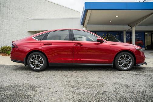 2023 Honda Accord EX 1.5T