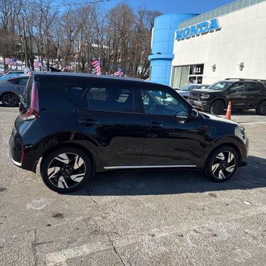 2023 Kia Soul GT-Line